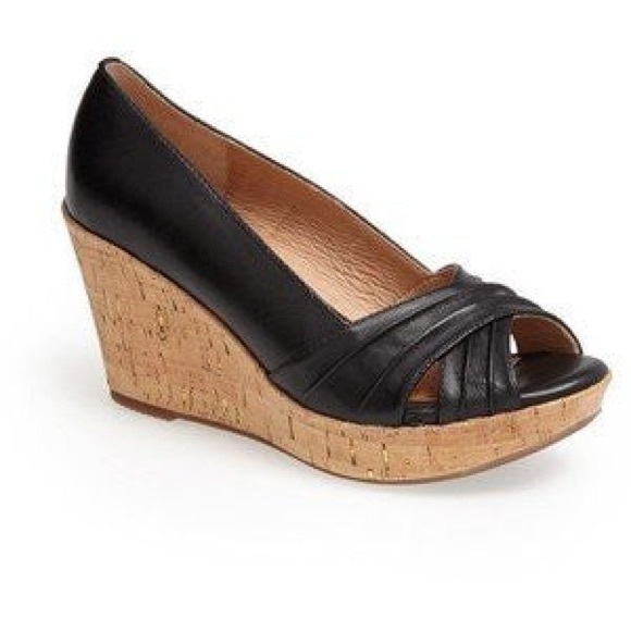 Sofft Shoes - Sofft Women's Black Platform Wedges